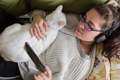 what does it mean when cats sleep on your chest?